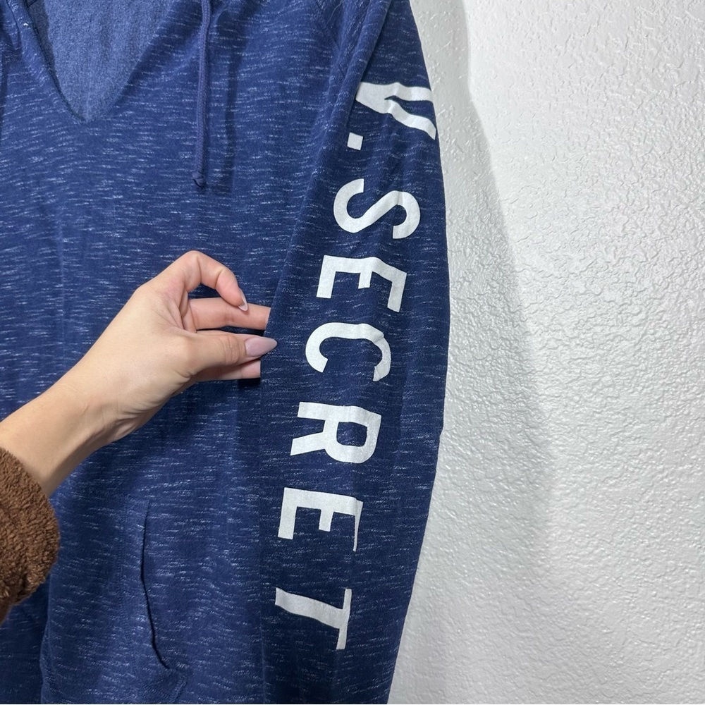 Victoria’s Secret Hoodie Pullover Sweater Size M in Heather Blue - Picture 5 of 9